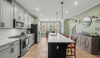 540 Hardy Dr, Acworth, GA 30102
