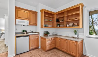 517 Lakota Way, Ashland, OR 97520