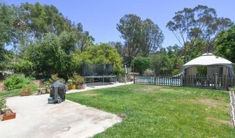3096 Coral Tree Ln, Fallbrook, CA 92028