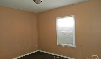 2118 Harden St, Savannah, GA 31415