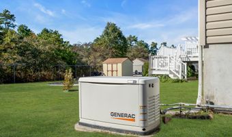 168 Grand Central Pkwy, Bayville, NJ 08721