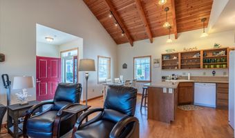 1312 VILLAGE Loop, Bandon, OR 97411