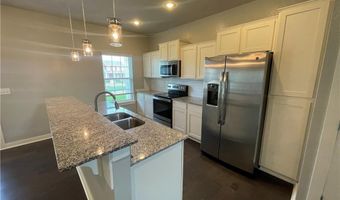 3915 SW Peachwood Dr, Bentonville, AR 72712