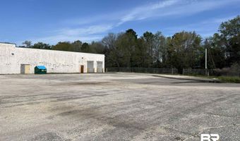 150 Lindberg Ave, Atmore, AL 36502
