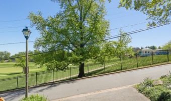 4725 ROCK SPRING Rd, Arlington, VA 22207