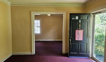 2431 Woodland Cir, Atlanta, GA 30344