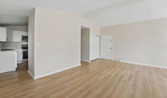 5038 Betsy Dr, Columbus, OH 43227