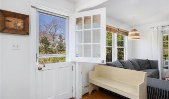 153 Hamilton Ave, Jamestown, RI 02835