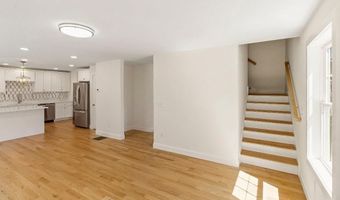 28 Pebble Ct 14, Barrington, NH 03825