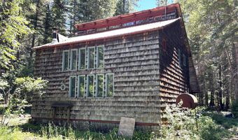 2216 Mosquito Creek Rd, Clark Fork, ID 83811