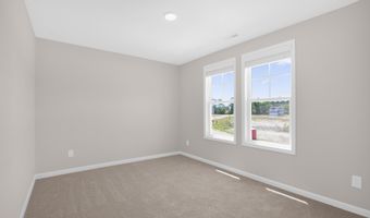 80 Coachman Ln, Autryville, NC 28318