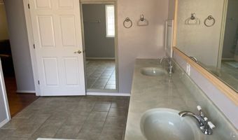 1001 S 15th St, Artesia, NM 88210