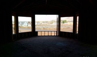 185 W Warren Ave, Colorado City, AZ 86021