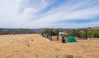 1738 Via De Lago, Fallbrook, CA 92028