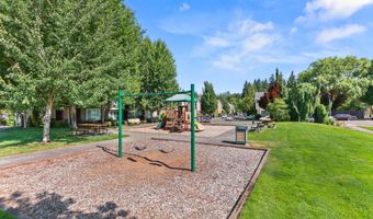 2345 NW OAK KNOLL Pl, Beaverton, OR 97006