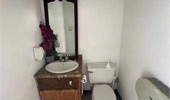 7606-08 W JUDGE PEREZ Dr, Arabi, LA 70032