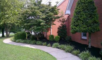 218 Cambridge Grove Cir, Alvaton, KY 42122
