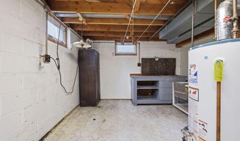 4002 7th Ave, Anoka, MN 55303