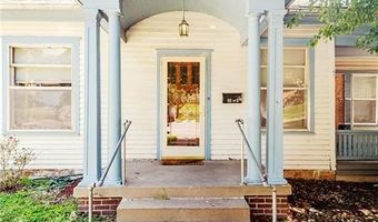708 N 5th St, Atchison, KS 66002