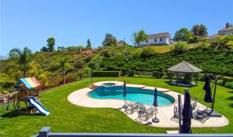 29302 Laro Dr, Agoura Hills, CA 91301
