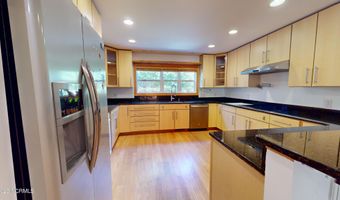 245 Lakeside Dr, Aberdeen, NC 28315