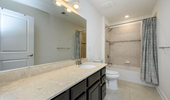 41 Gina Dr, Allentown, NJ 08501