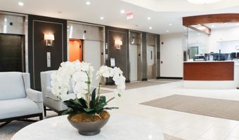 1225 MARTHA CUSTIS Dr 1417, Alexandria, VA 22302