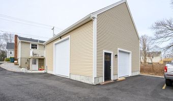 1065 Bedford St, Abington, MA 02351
