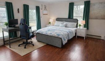 53 Fifteenth St, Bangor, ME 04401
