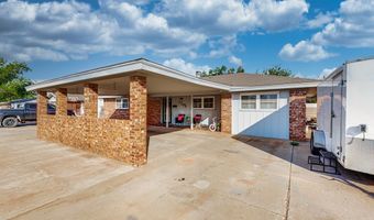 1105 Crescent Dr, Andrews, TX 79714