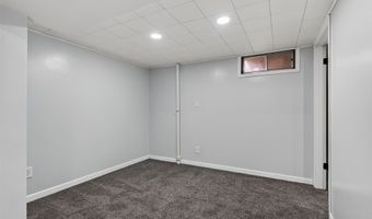 103 12th St SE, Altoona, IA 50009