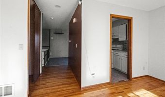 7403 142nd Street Ct, Apple Valley, MN 55124