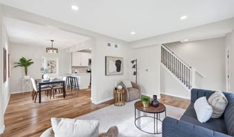 656 Madison St, Anoka, MN 55303