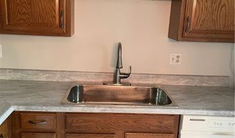 138 Charter Oaks Dr B, Amherst, NY 14228