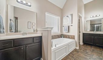 5135 OLIVER GROVE Ln, Bartlett, TN 38002