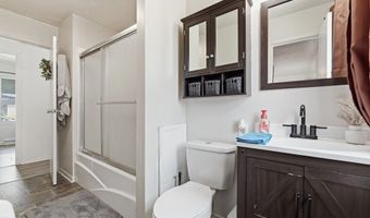 2619 Center Ave, Alliance, OH 44601