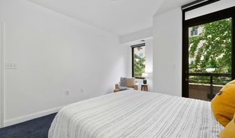 3625 10TH St N 303, Arlington, VA 22201