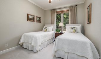 12 La Viejo Pl, Hot Springs Village, AR 71909