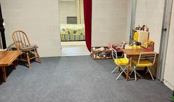 2822 Country Club Dr, Atlantic, IA 50022