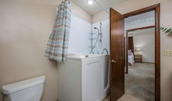 2918 Longridge Ln, Bartlesville, OK 74006