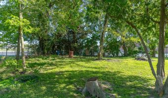 45 Howard St, Austin, IN 47102