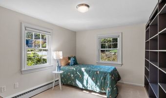 31 Mohawk Dr, Acton, MA 01720