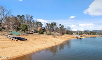 1793 Cherokee Dr, Bean Station, TN 37708