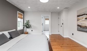 243 Simmonsville Ave, Johnston, RI 02919
