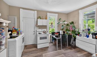 206 4th St 208, Aurora, IN 47001