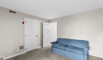 9 Pleasant Park Ave 2I, Barnstable, MA 02601