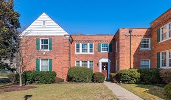 1817 N QUEENS Ln 2-161, Arlington, VA 22201