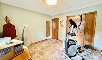 12959 Ironwood Dr, Aberdeen, SD 57401