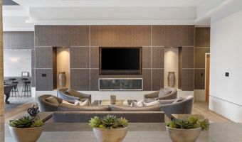 10650 NE 9th Place 1122, Bellevue, WA 98004