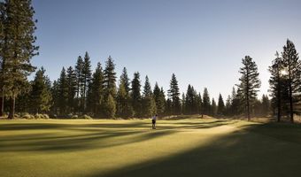 3355 Golf Club Dr 97, Carson City, NV 89705